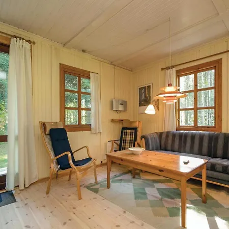別荘 Three-bedroom Holiday In イェリング