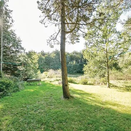 Three-bedroom Holiday In