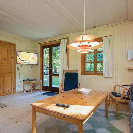 Three-bedroom Holiday In 別荘